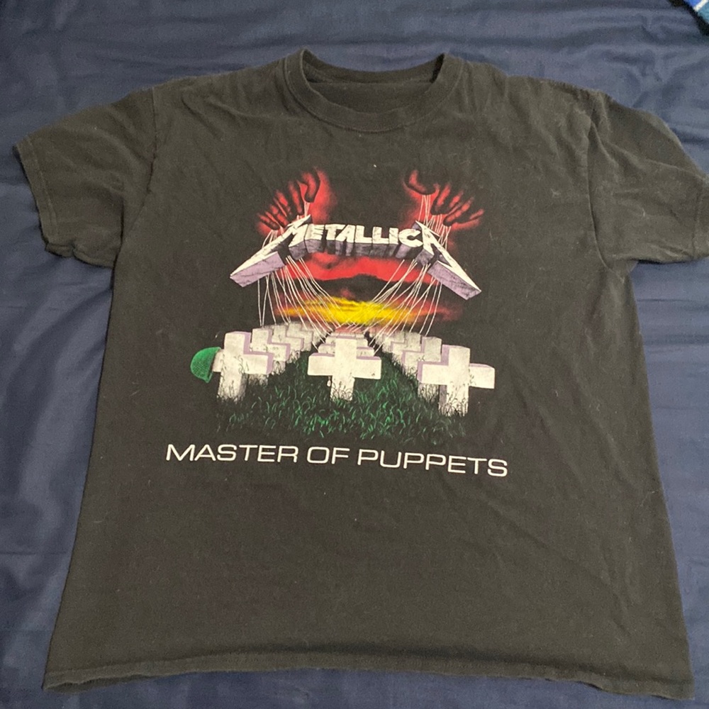 Metallica shirt Large